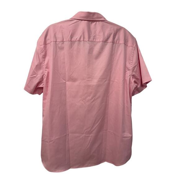 Men's XL Pink Short Sleeve Button Down Shirt NWOT - Picture 2 of 4